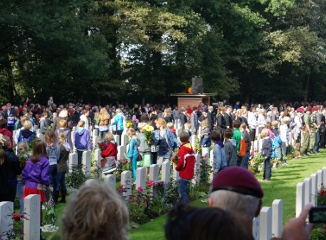 卡密批发市场的ddos压力测试平台